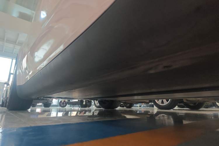 Used Tesla Model Y 2024 Rear-Wheel-Drive Version
