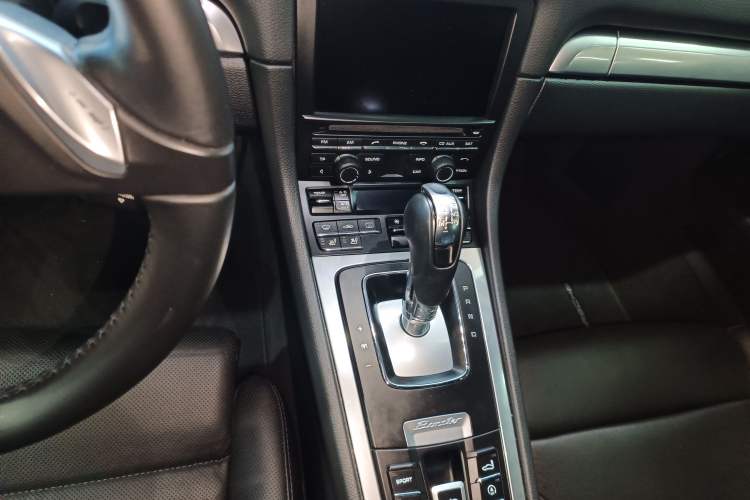 Used Porsche Boxster 2013 Boxster 2.7L
