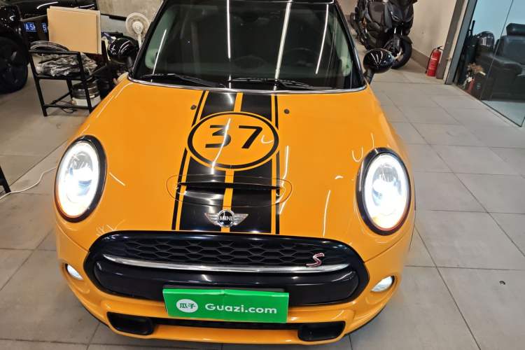 Used MINI MINI 2015 2.0T COOPER S Five-Door Edition