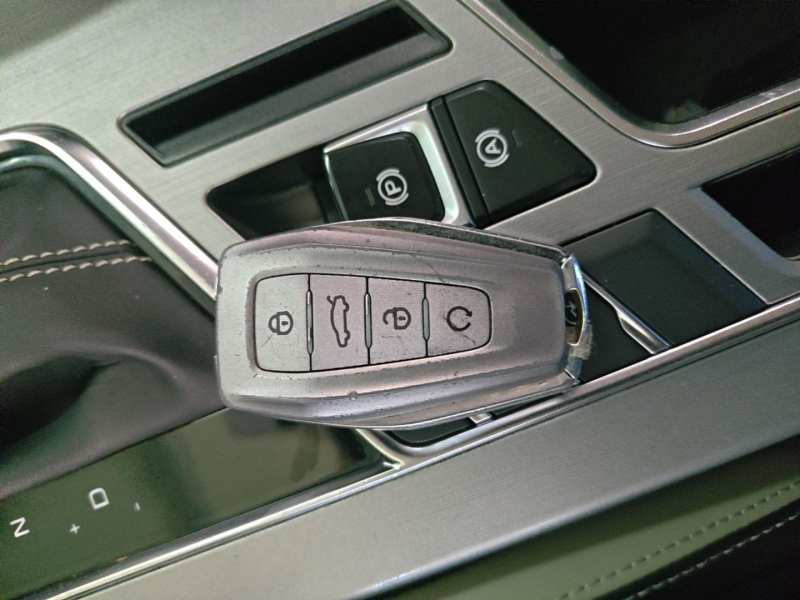 Used Geely Auto Coolray 2020 PRO 240T DCT Hunter — 8