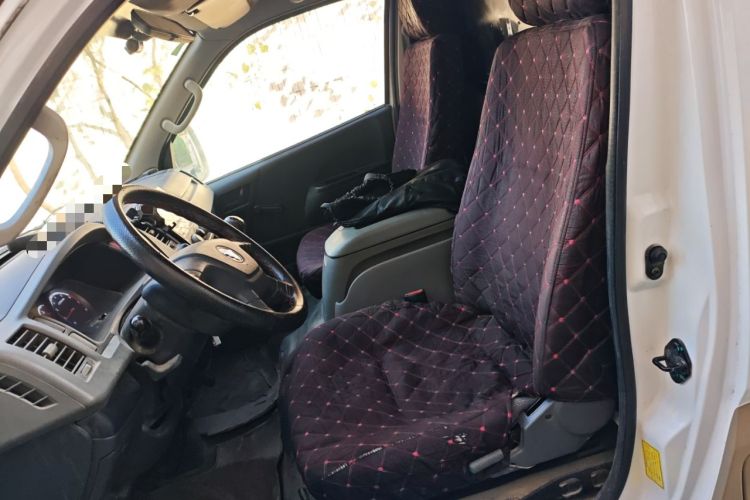 Used Foton Scenic G7 2020 2.4L Commercial Version Short Wheelbase Flat-Top 2-Seater Van China VI Emission Standard 4K22D4M
