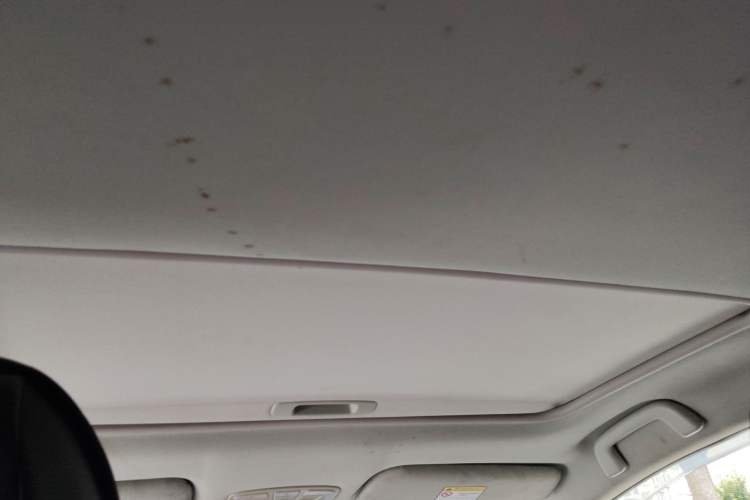 Used Zotye Z560 2017 1.5T CVT Luxury Model