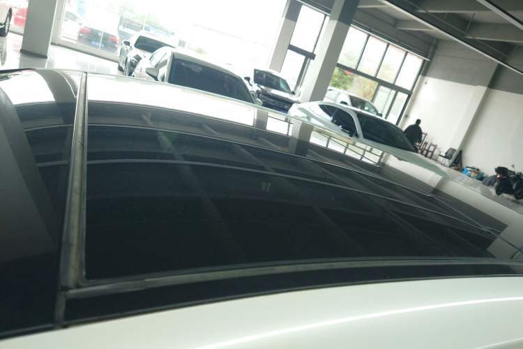 Used Toyota Camry 2018 Dual-Engine 2.5 HG Luxury Edition Roof