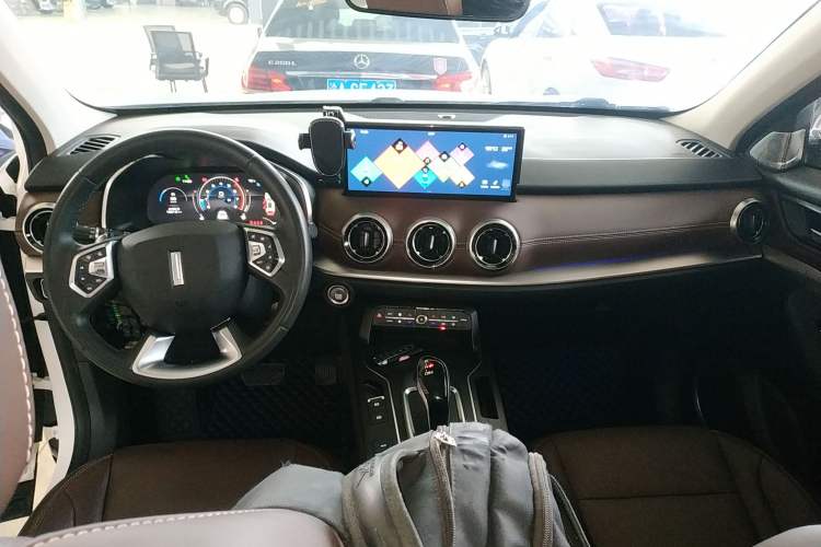 Used Wey VV6 2021 2.0T Two-Wheel Drive Smart Plus
