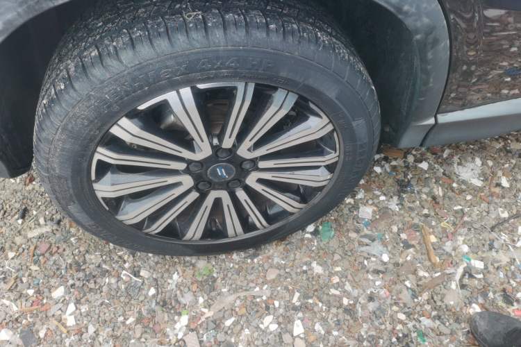 Used CHANGAN OSHAN X5 2021 1.5T DCT Prestige Edition Exterior 5