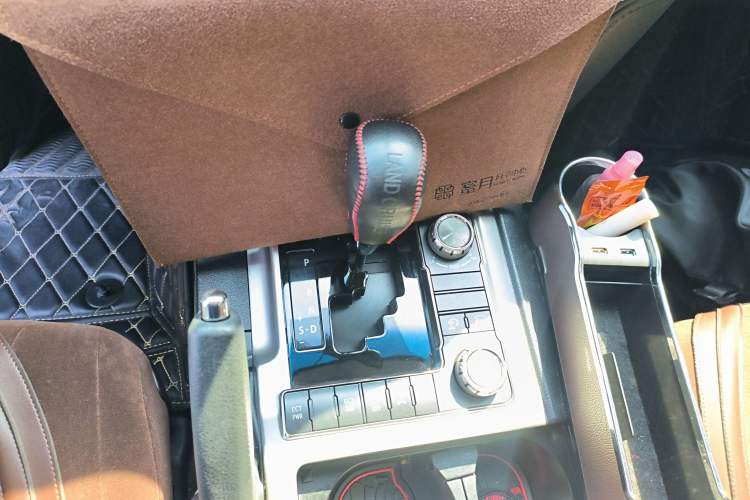 Used Toyota Land Cruiser 