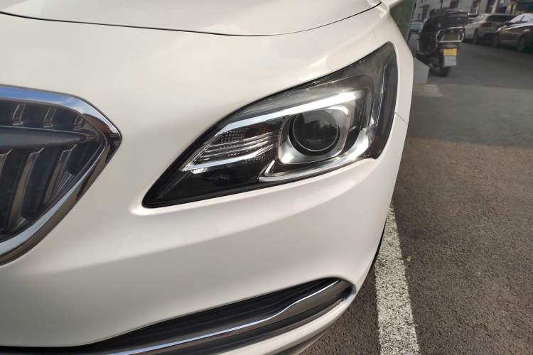 Used Buick LaCrosse 2016 20T Leading Model