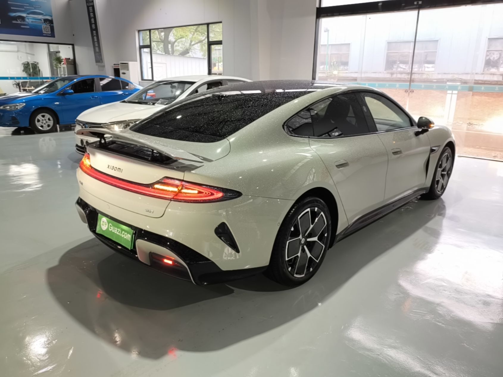 Xiaomi Auto SU7 2024 Rear-Drive Ultra-Long Range Advanced Pro-Level Intelligent Driving Version — снимка 6