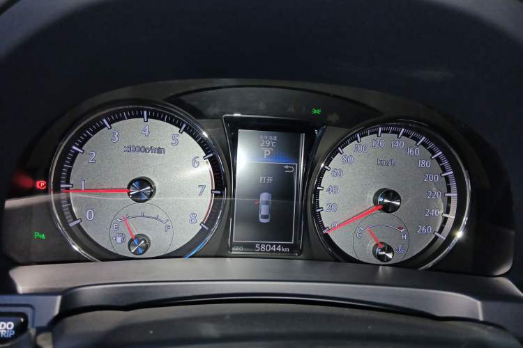 Used Toyota Crown 2018 2.0T Fashion Edition Instrument Cluster