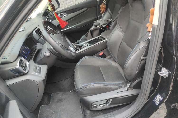 Used Lynk & Co 01 EM-P 2018 1.5T PHEV JingPro National Emission Standard V Left Front Seat