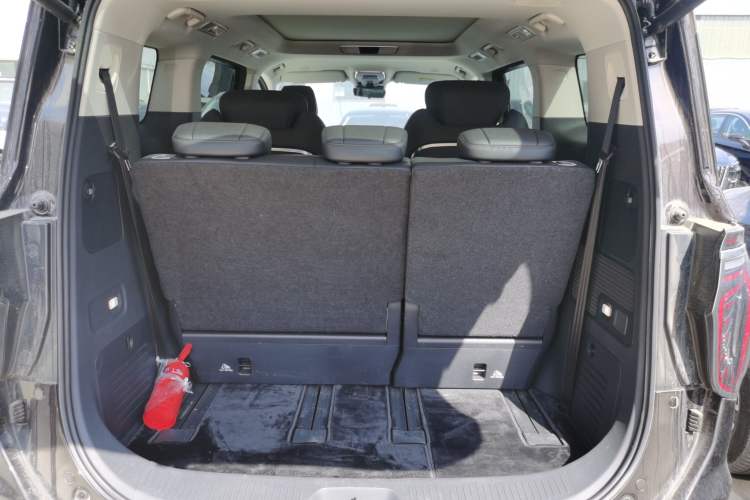 Used Hongqi HQ9 PHEV 2024 2.0T Four-Wheel Drive Business Edition