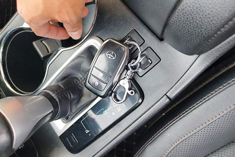 Used Toyota Highlander 2015 2.0T Four-Wheel Drive Luxury Edition 7-Seater