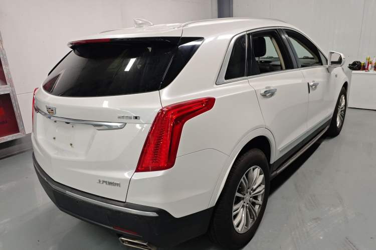 Used Cadillac XT5 2018 25T Luxury Model