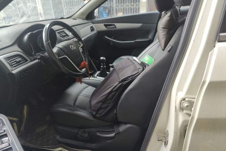 Used BAIC Senova X55 2016 1.5T Manual Elite Edition
