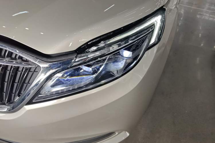 Used Buick GL8 2018 ES 28T Luxury Model China VI Standard
