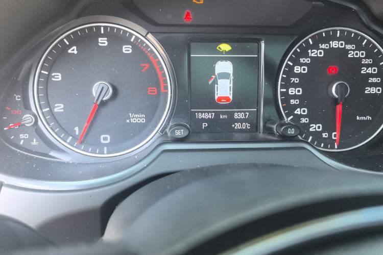 Used Audi Q5 2016 40 TFSI Comfort Model