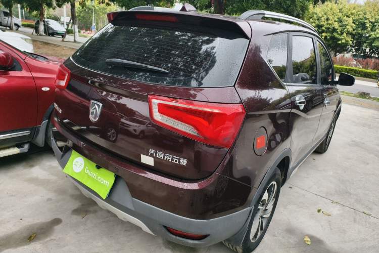 Used Baojun 560 2016 1.8L Manual Luxury Edition