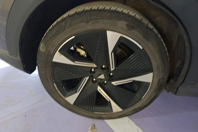 Used Deepal S07 2023 200Max Range-Extended Version