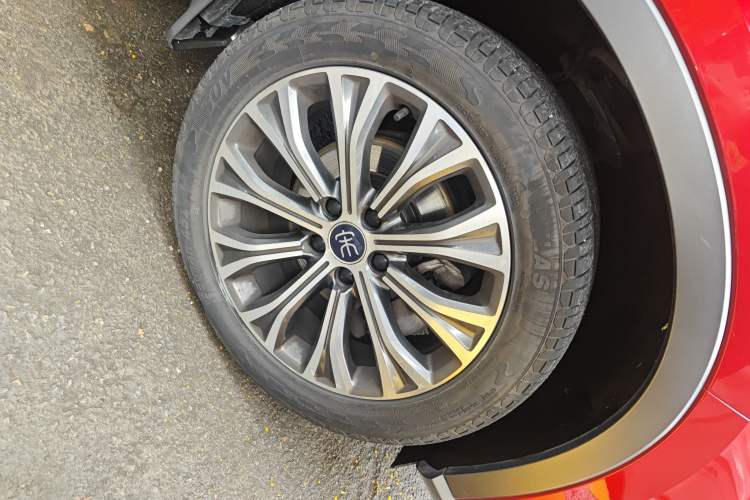 Used BYD Song Pro New Energy 2019 DM 1.5T Four-Wheel Drive Performance Edition Flagship Model