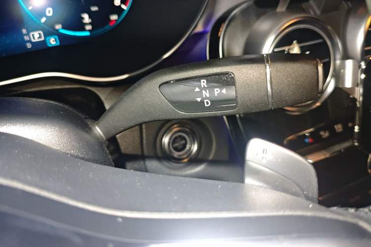 Used Mercedes-Benz C-Class 2019 C 260 Coupe Gear Lever