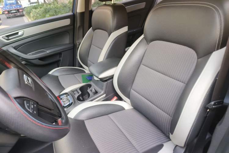 Used Qoros 5 2018 1.6T Automatic Prestige Model