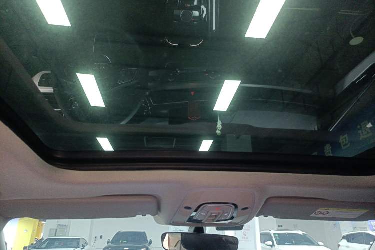 Used Audi A4L 2019 40 TFSI Fashion Version China V Headliner