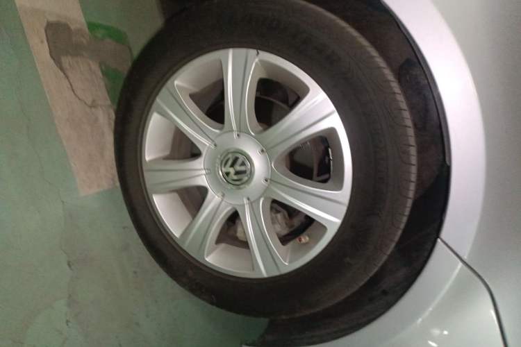 Used Volkswagen Lavida 2011 1.6L Automatic Premium Edition
