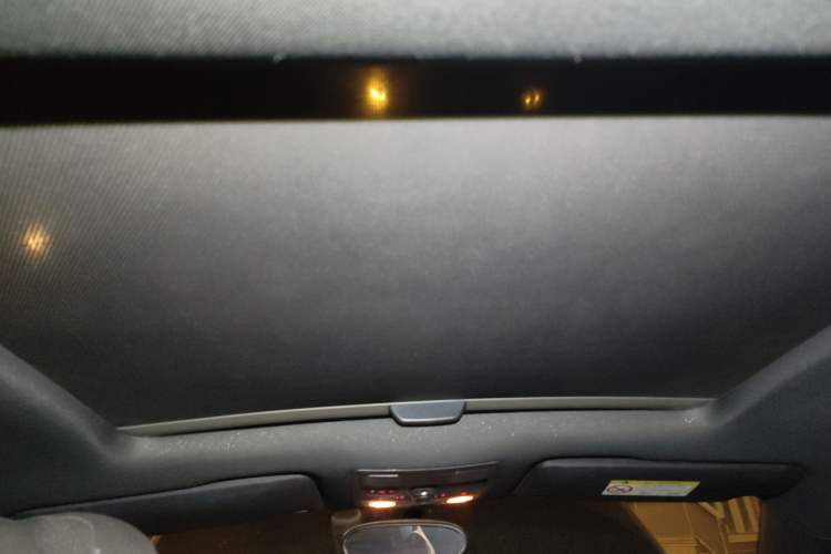 Used Volkswagen Beetle 2017 180TSI Emerald Classic Edition Headliner