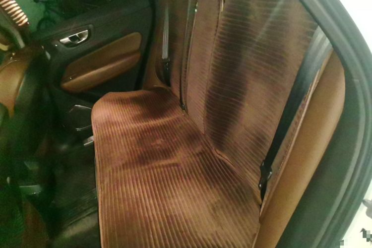 Used Volvo XC60 2018 T4 Zhiyi Edition Left Rear Seat