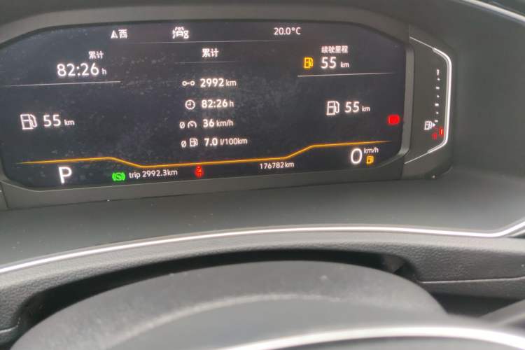 Used Volkswagen T-ROC 2020 280TSI DSG Two-Wheel Drive Comfort Version Odometer Close Up