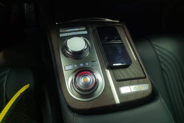 Used Genesis G80 2023 2.5T Four-Wheel-Drive Flagship Edition
