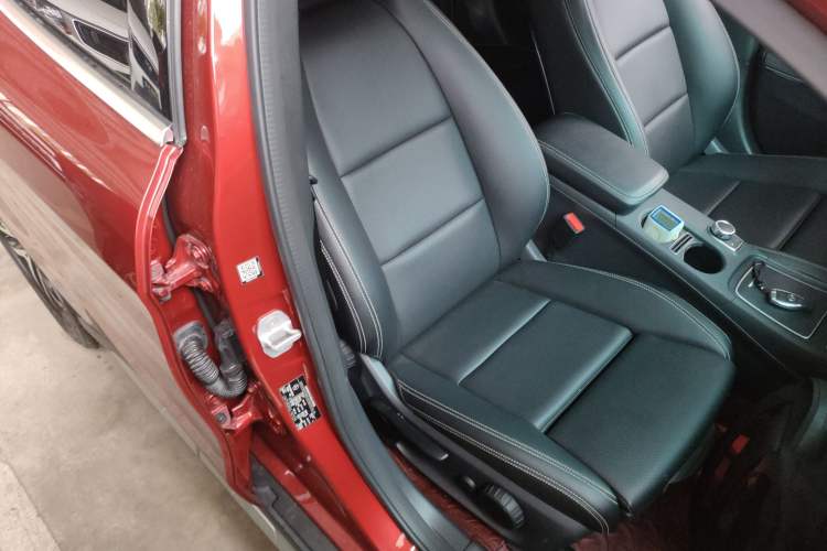 Used Mercedes-Benz GLA 2017 GLA 200 Fashion Model
