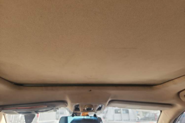 Used Yema T70 2017 T70S Sport Edition 1.5T Manual Luxury Model
