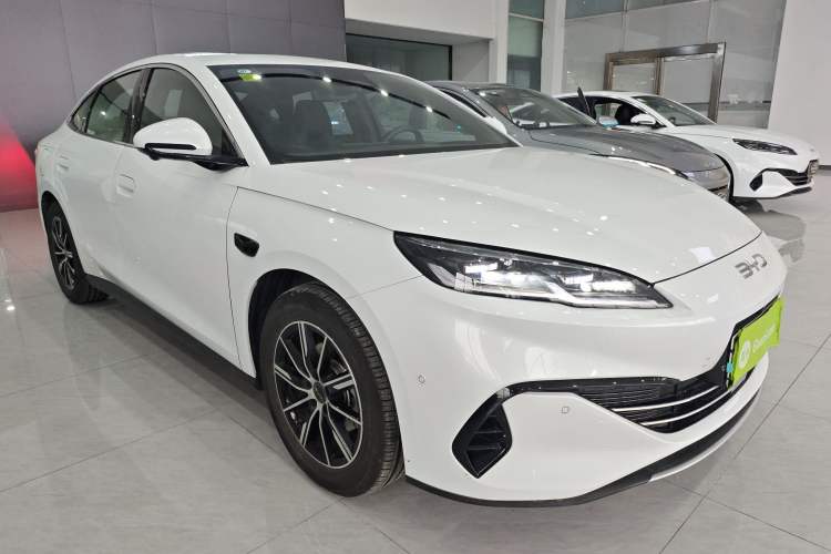 Used BYD Seal 06 New Energy 2025 DM-i Smart Drive 120KM Deluxe Model
