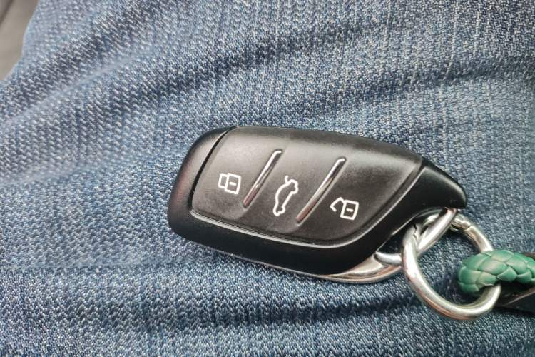 Used MG 5 2023 180 DVVT CVT Luxury Edition