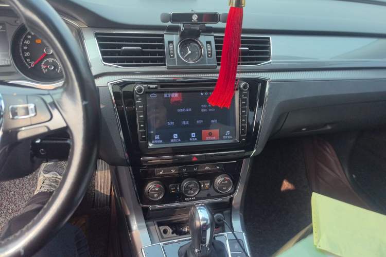 Used Volkswagen Passat 2016 330TSI DSG Luxury Edition