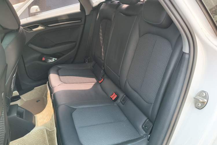 Used Audi A3 2020 Limousine 35 TFSI Fashion Edition China VI Emission Standard