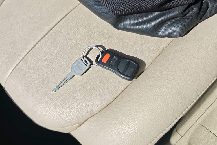 Used Nissan Sylphy 2012 Classic 1.6XE Manual Comfort Edition
