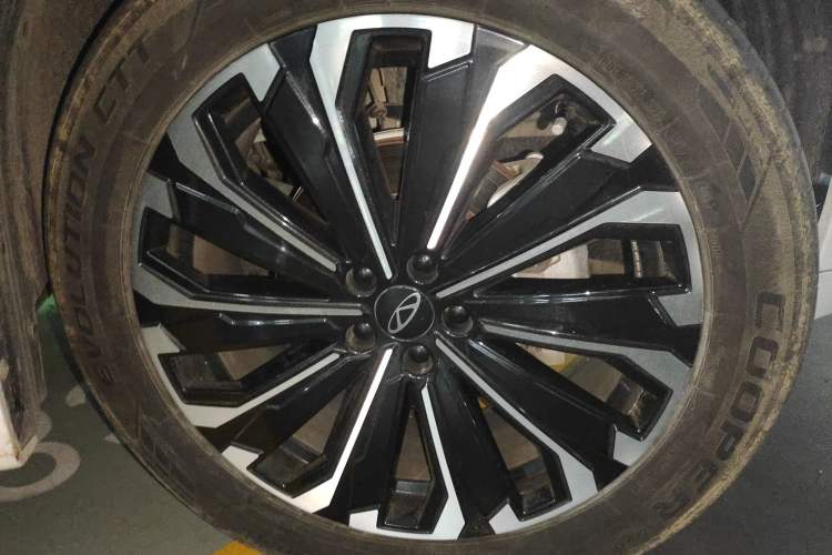 Used Chery Tiggo 9 2023 2.0T Dual-Clutch Two-Wheel Drive Luxury Edition 7 Seats