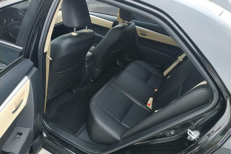 Used Toyota Corolla 2017 Revised Version 1.2T S-CVT GL Left Rear Seat