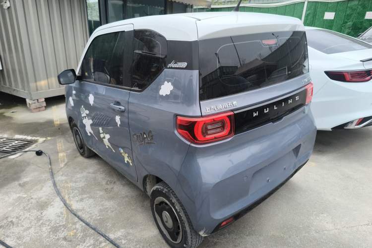 Used Wuling Hongguang MINIEV 2021 Macaron Fashion Edition Lithium-Ion Battery Exterior 2
