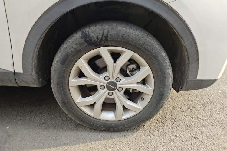 Used Haval H6 2019 1.5 GDIT Automatic Champion Edition China V Standard Right Front Wheel Hub
