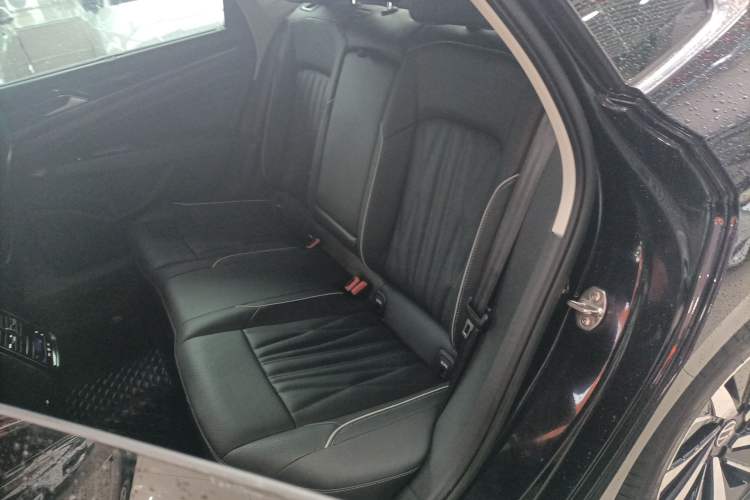 Used Volkswagen Passat 2022 330TSI Luxury Edition
