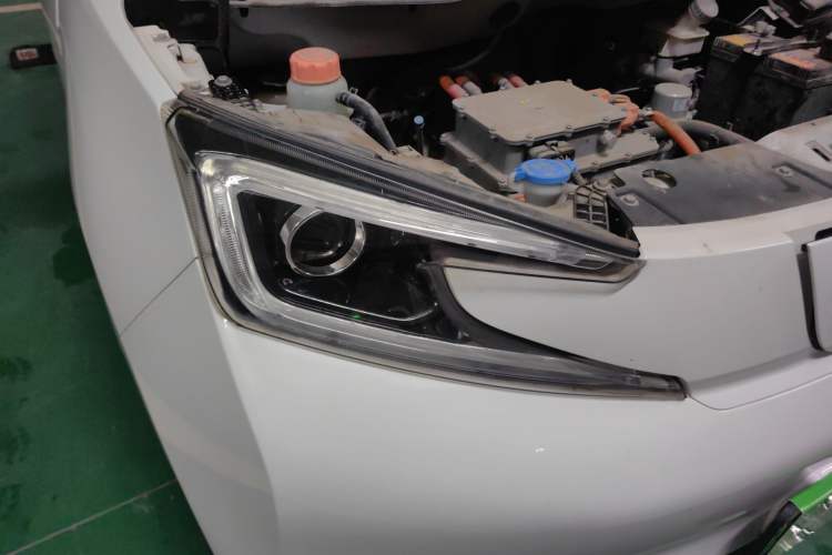 Used Electric House YOUNG Light XiaoXin 2023 408KM Pearl Edition