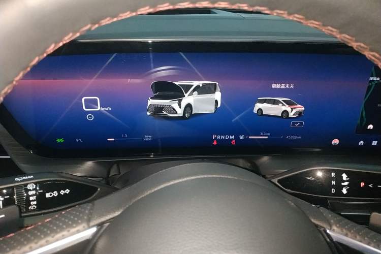 Used Buick Century 2025 2.0T Seven-Seater Yinshi Edition
