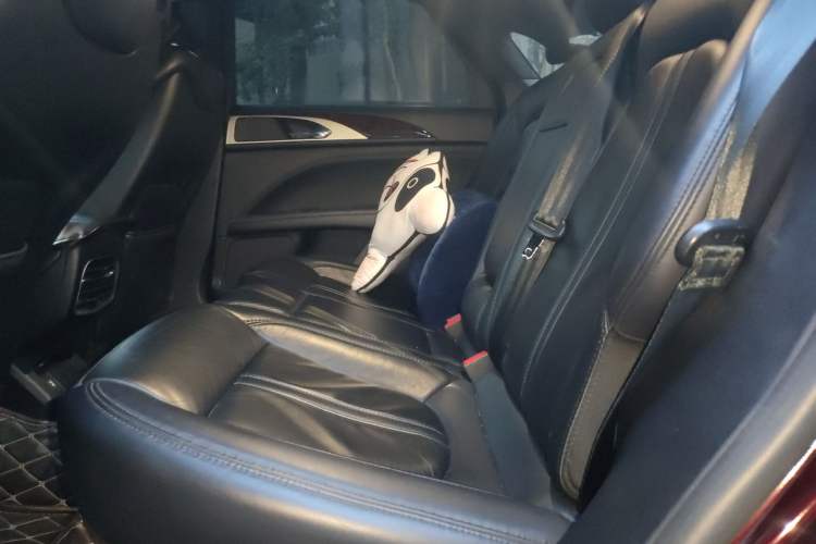 Used Lincoln MKZ 2018 2.0T Premium Edition
