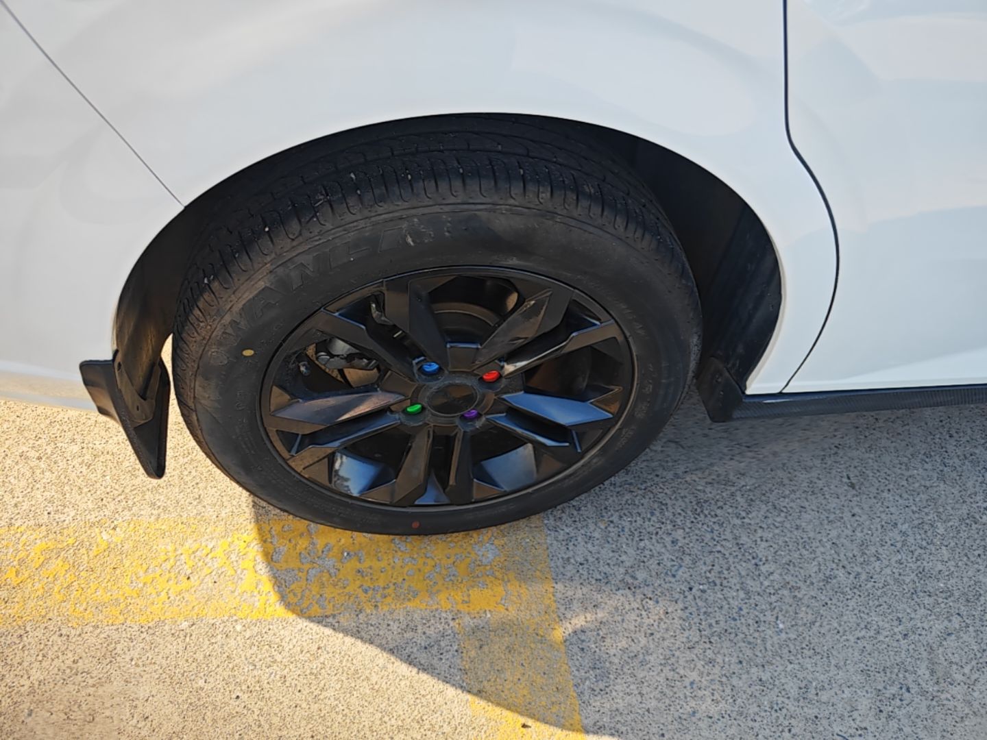 Dongfeng Aeolus Yixuan 2024 1.5L Automatic JingSu Edition — снимка 11