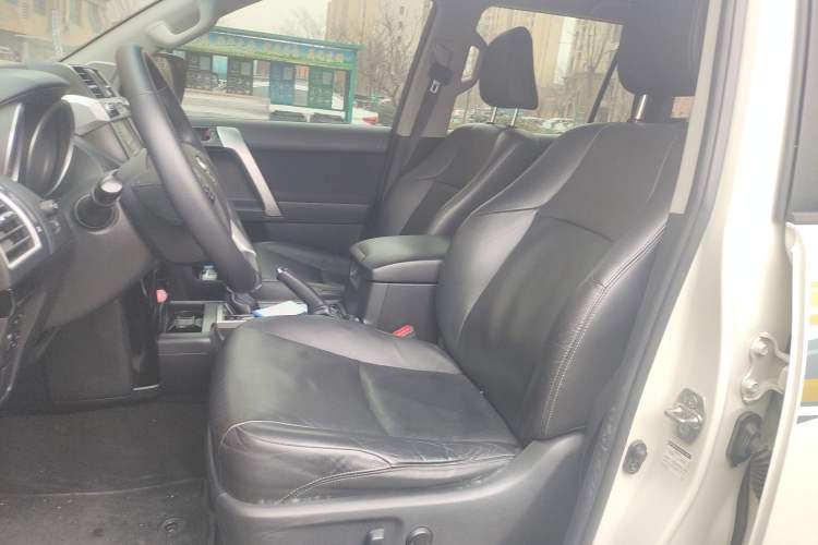 Used Toyota Prado 2016 2.7L Automatic Luxury Edition
