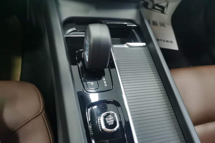 Used Volvo S60 2023 B4 Zhiyi Luxury Edition