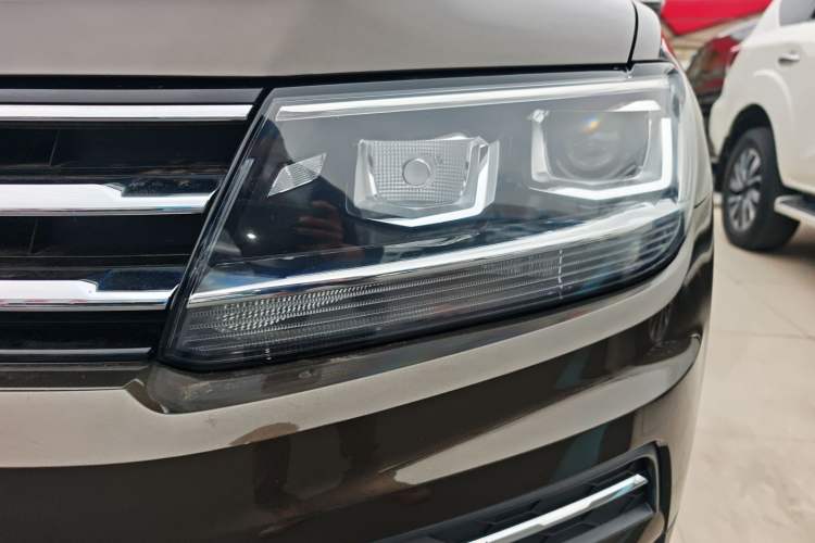 Used Volkswagen Tiguan L 2021 330TSI Automatic Two-Wheel Drive Smart Edition